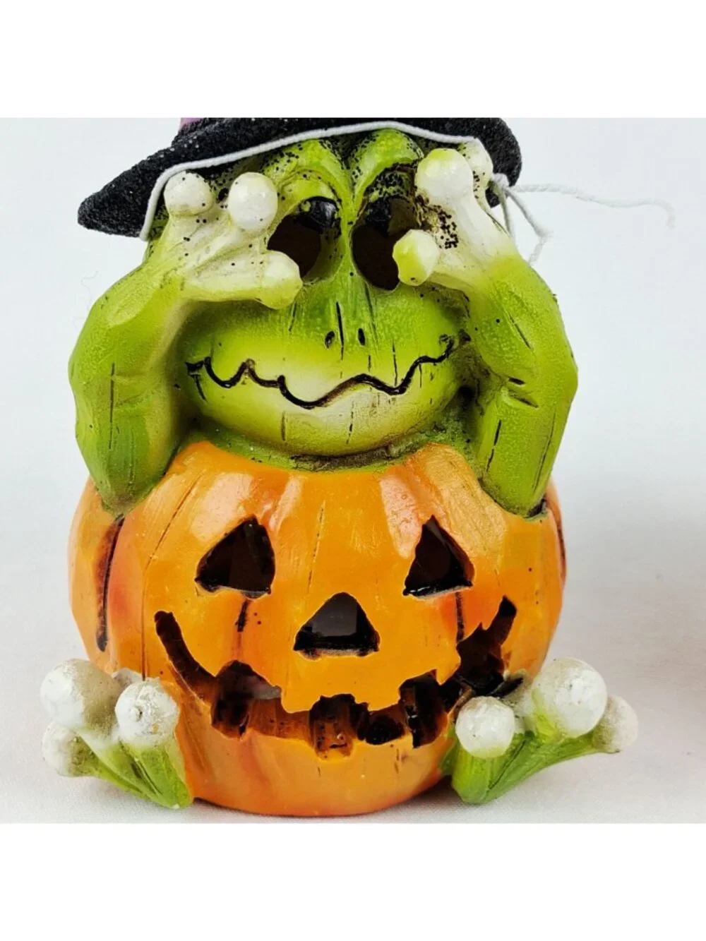 Delton Halloween LED Light-Up Ghost & Frog Pumpkin Figurines Battery Operated